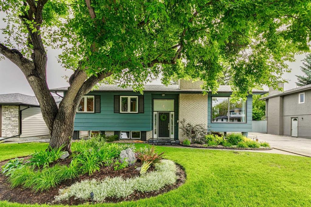 Picture of 144 Lake Wapta Rise SE, Calgary Real Estate Listing