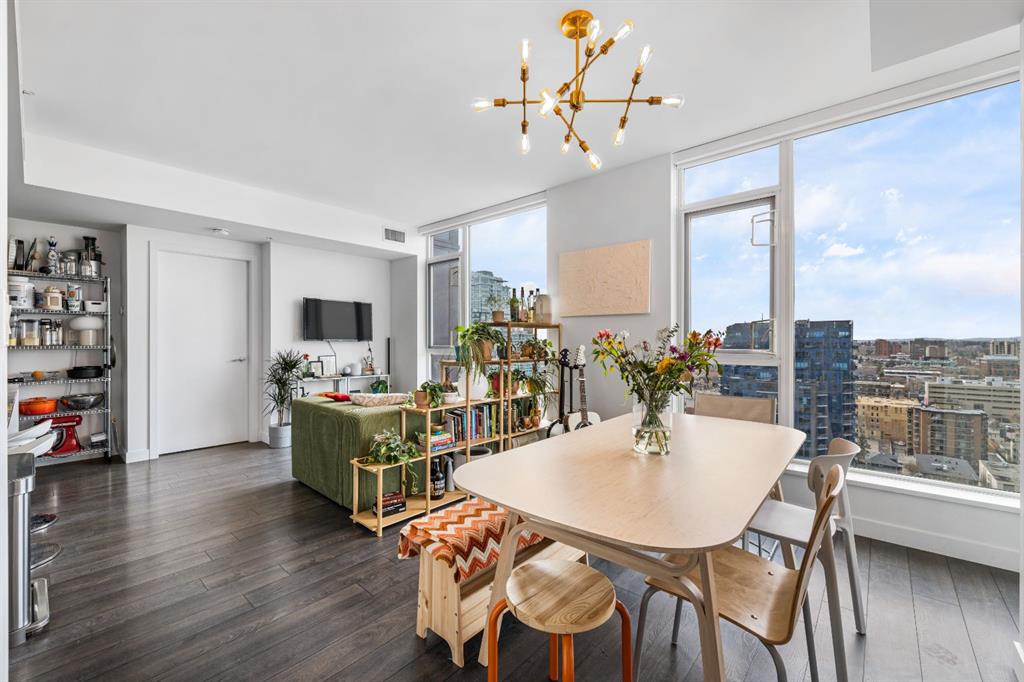 Picture of 1708, 310 12 Avenue SW, Calgary Real Estate Listing