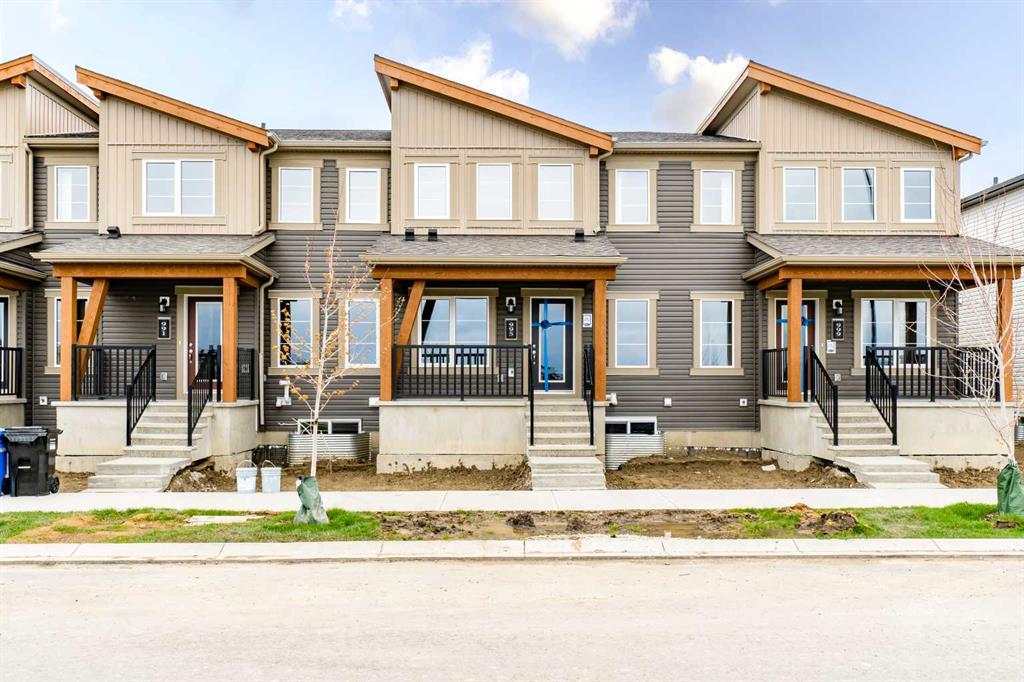 Picture of 995 148 Avenue NW, Calgary Real Estate Listing