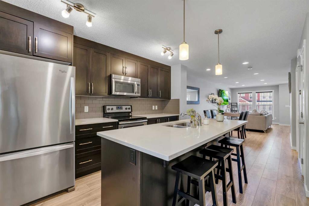 Picture of 507 Cranford Mews SE, Calgary Real Estate Listing