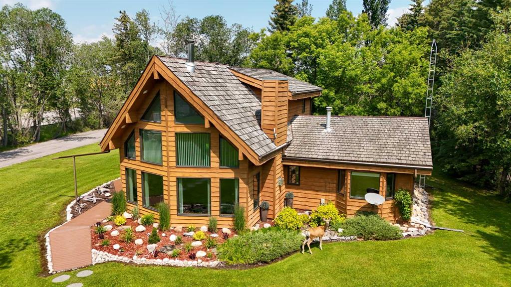 Picture of 5507 46 Street , Rocky Mountain House Real Estate Listing