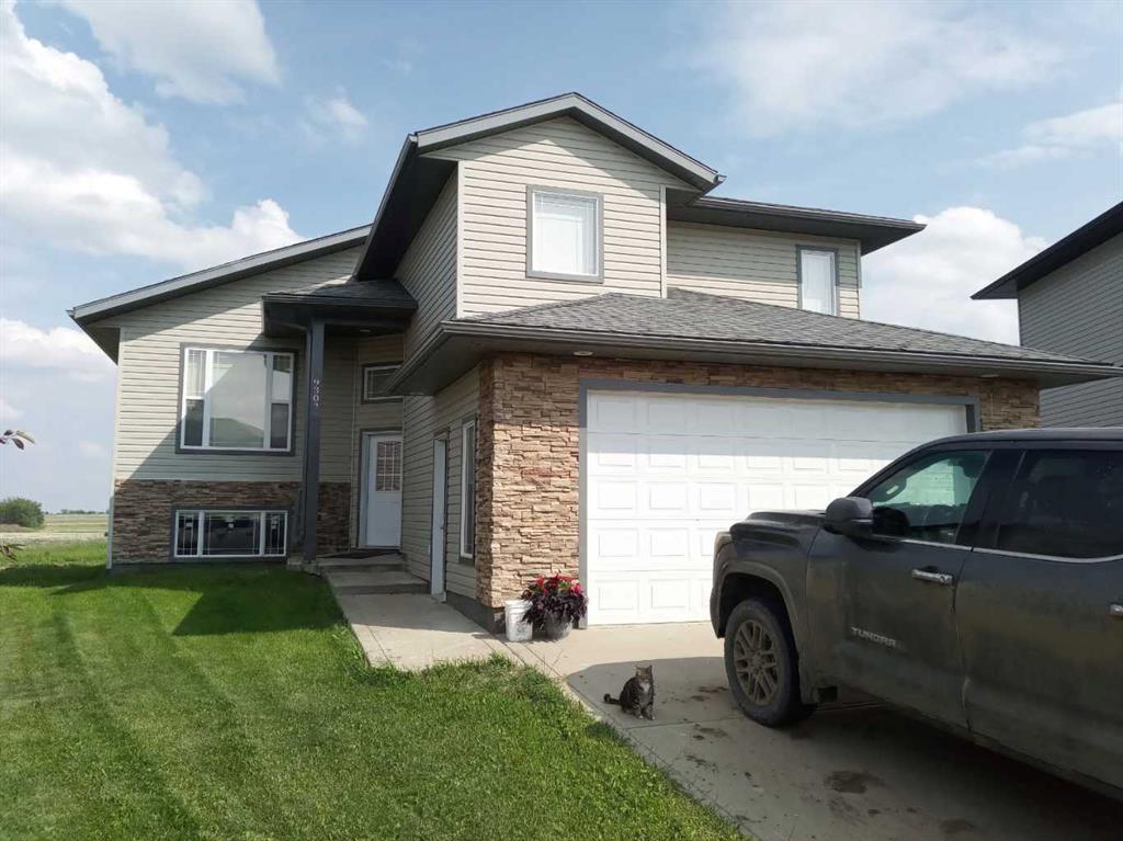 Picture of 9303 94 Street , Wembley Real Estate Listing