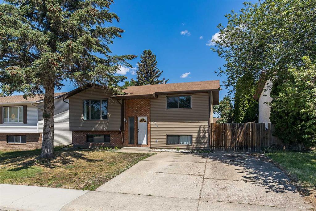 Picture of 208 Sprague Way SE, Medicine Hat Real Estate Listing