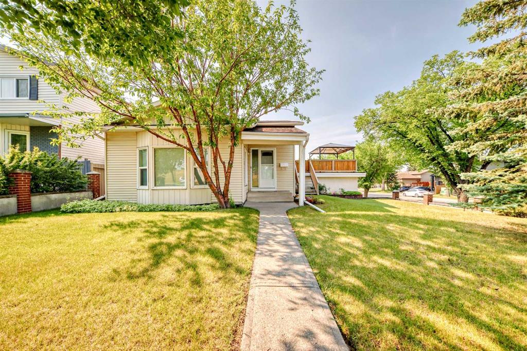 Picture of 4173 44 Avenue NE, Calgary Real Estate Listing