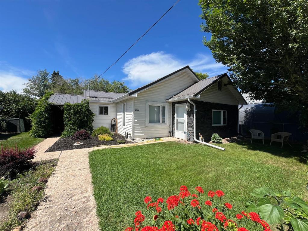 Picture of 101 19 Street NW, Drumheller Real Estate Listing