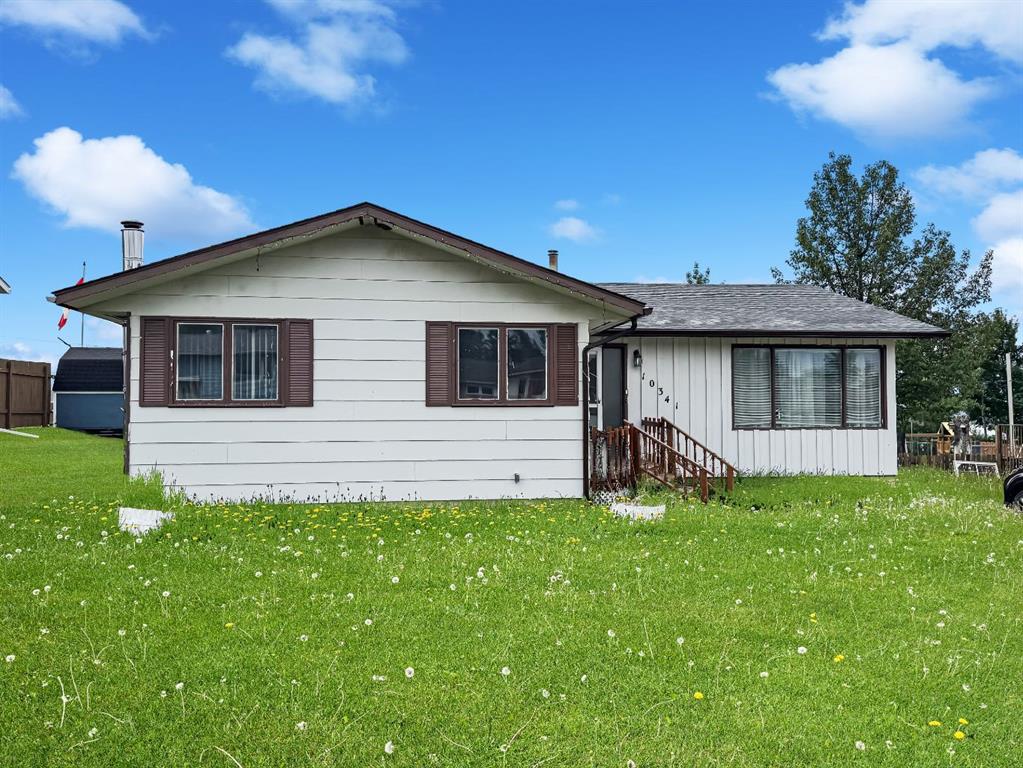Picture of 10341 99 Avenue , Grande Cache Real Estate Listing