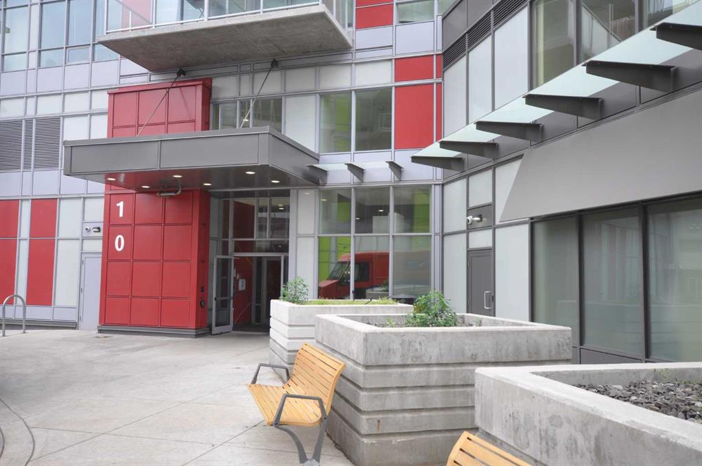 Picture of 302, 10 Brentwood Common NW, Calgary Real Estate Listing