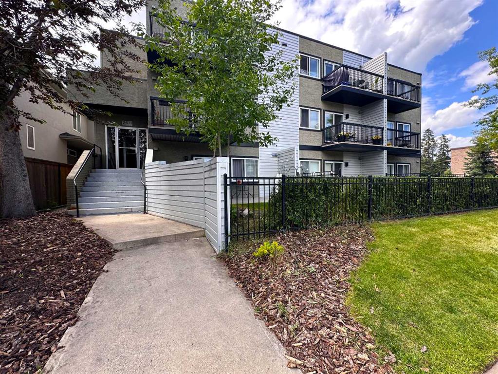 Picture of 104, 2411 29 Street SW, Calgary Real Estate Listing
