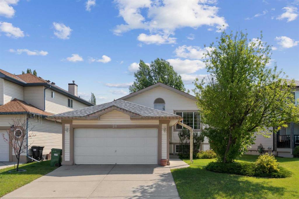 Picture of 21 Citadel Crest Circle NW, Calgary Real Estate Listing