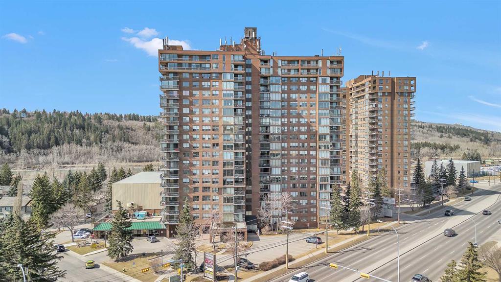 Picture of 407, 145 Point Drive NW, Calgary Real Estate Listing