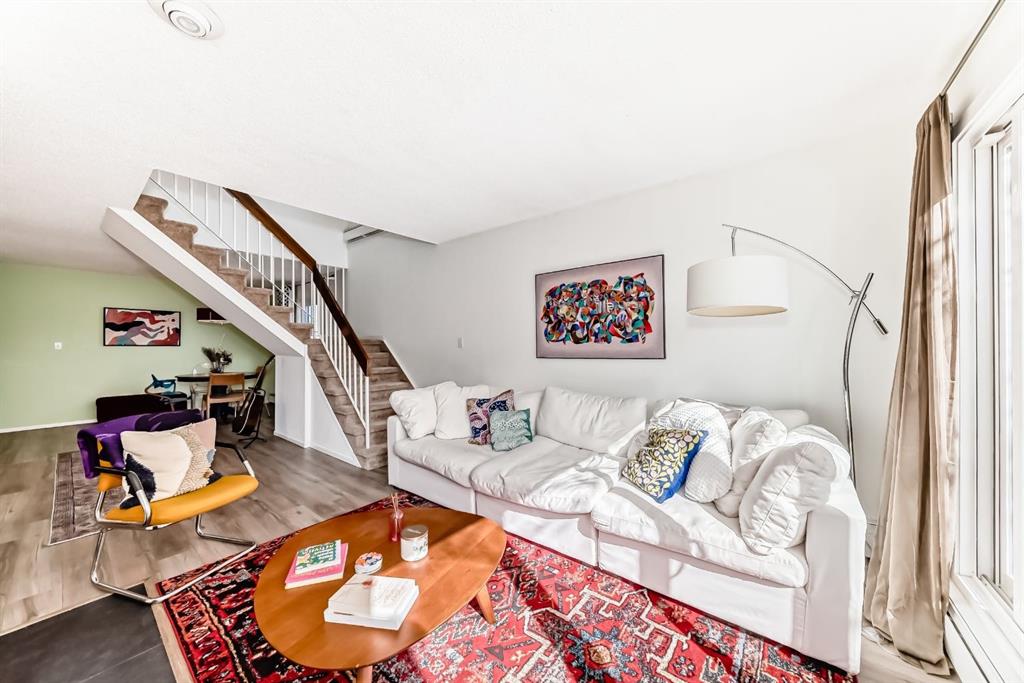 Picture of 7, 722 4A Street NE, Calgary Real Estate Listing