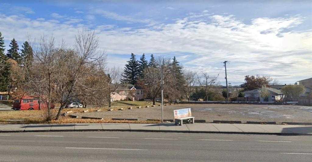 Picture of 5024 Centre Street NE, Calgary Real Estate Listing