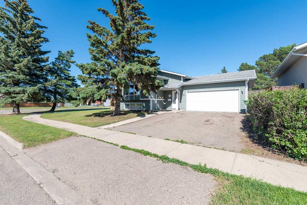 Picture of 3505 45 Avenue , Lloydminster Real Estate Listing
