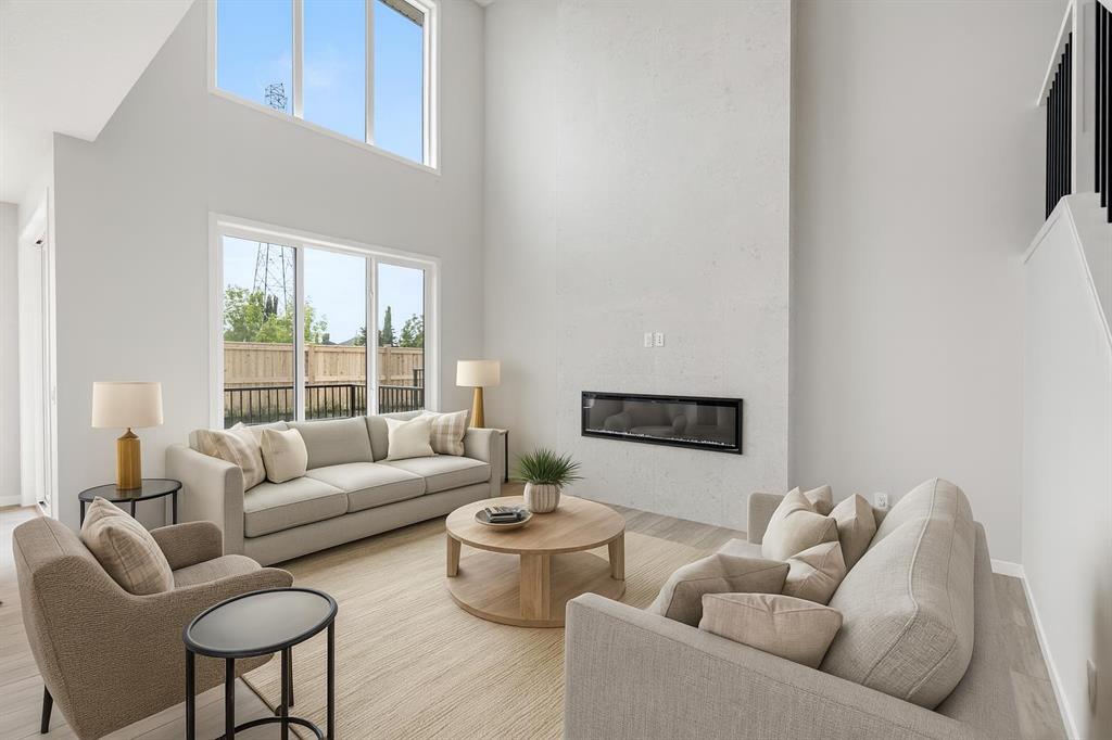 Picture of 262 West Grove Lane SW, Calgary Real Estate Listing