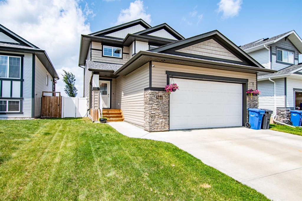 Picture of 566 Robinson Avenue , Penhold Real Estate Listing