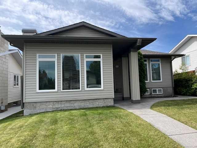 Picture of 5711 18 Avenue NE, Calgary Real Estate Listing