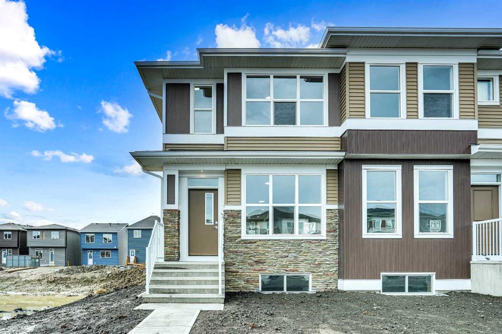 Picture of 1917 Cornerstone Boulevard NE, Calgary Real Estate Listing