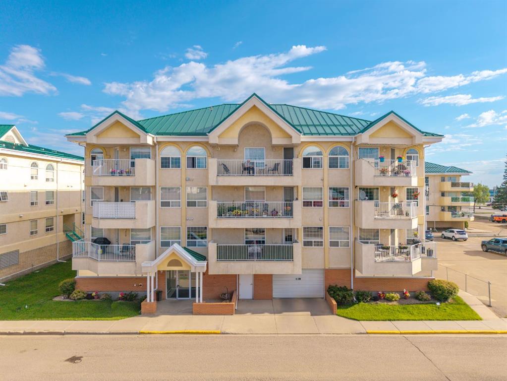 Picture of 102, 5116 49 Street , Lloydminster Real Estate Listing