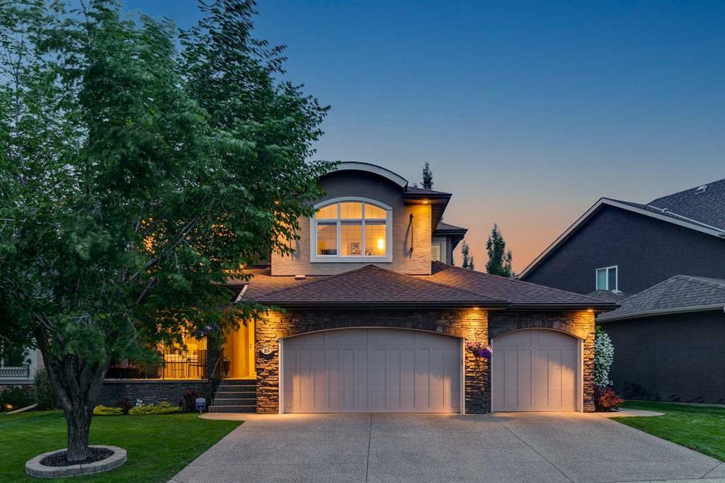 Picture of 89 Cranarch Heights SE, Calgary Real Estate Listing