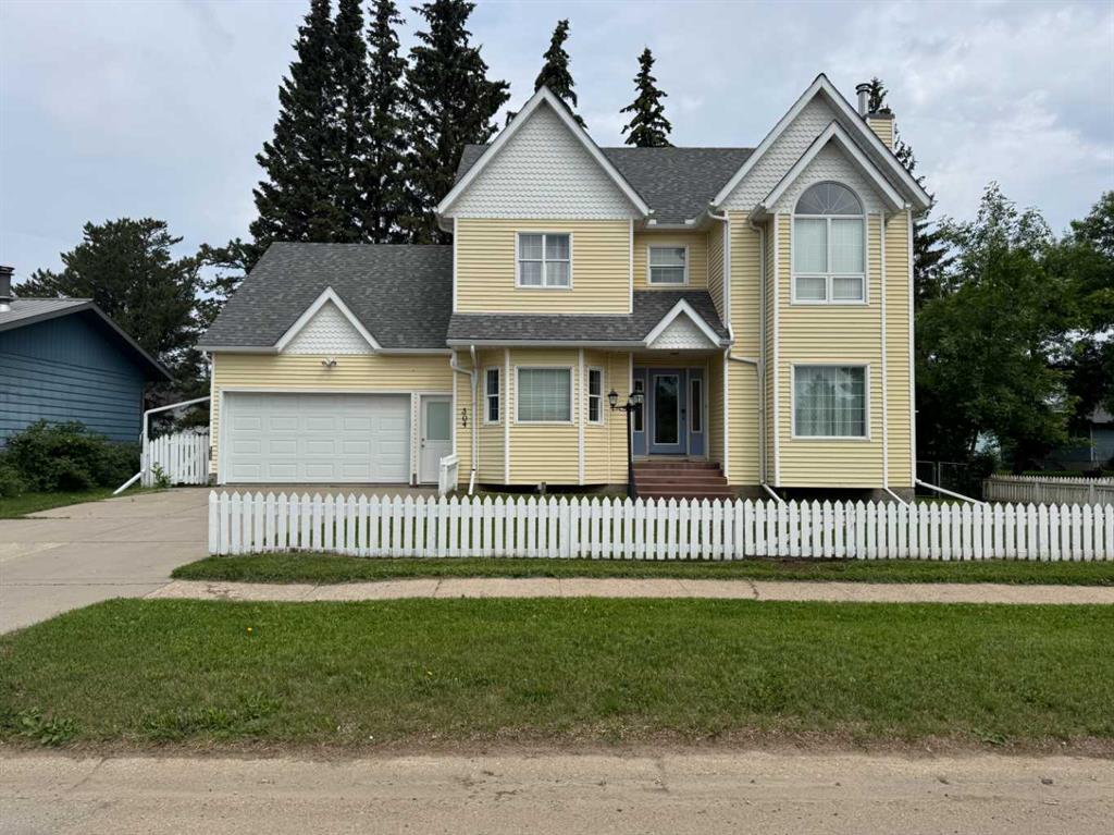 Picture of 304 3 Street NE, Slave Lake Real Estate Listing