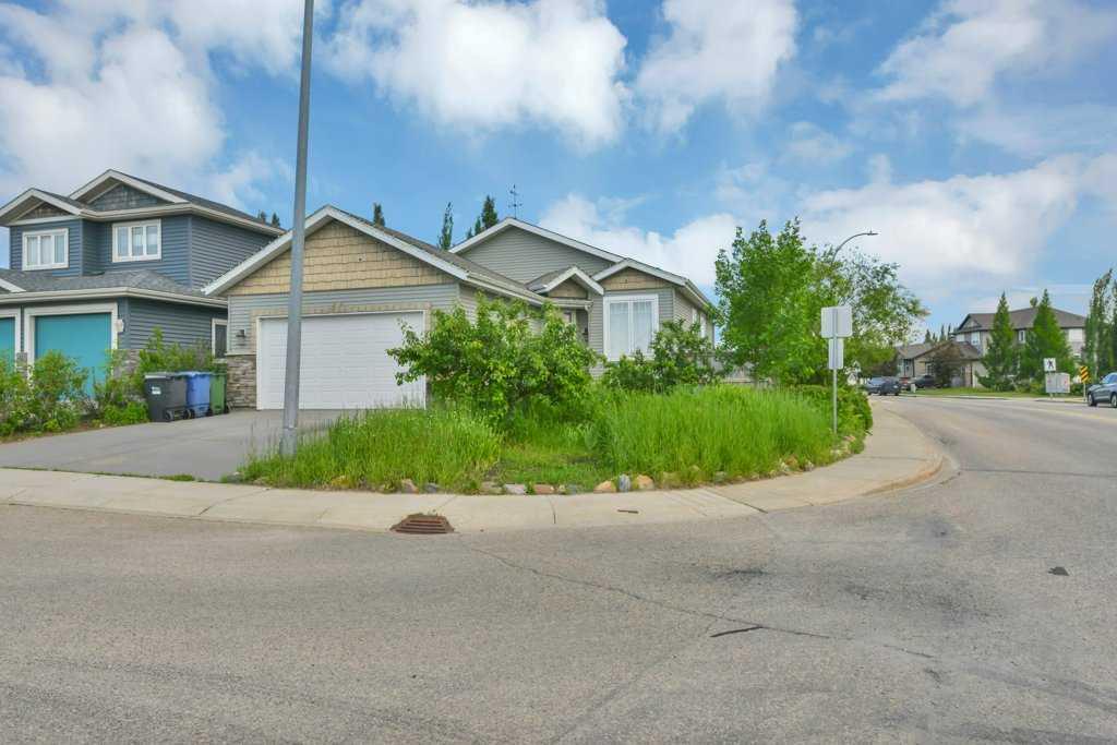 Picture of 137 Oldring Crescent , Red Deer Real Estate Listing