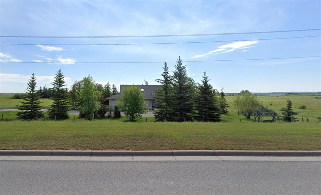 Picture of 19008 Sheriff King Street SW, Calgary Real Estate Listing