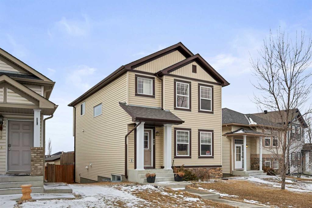 Picture of 263 Martindale Drive NE, Calgary Real Estate Listing