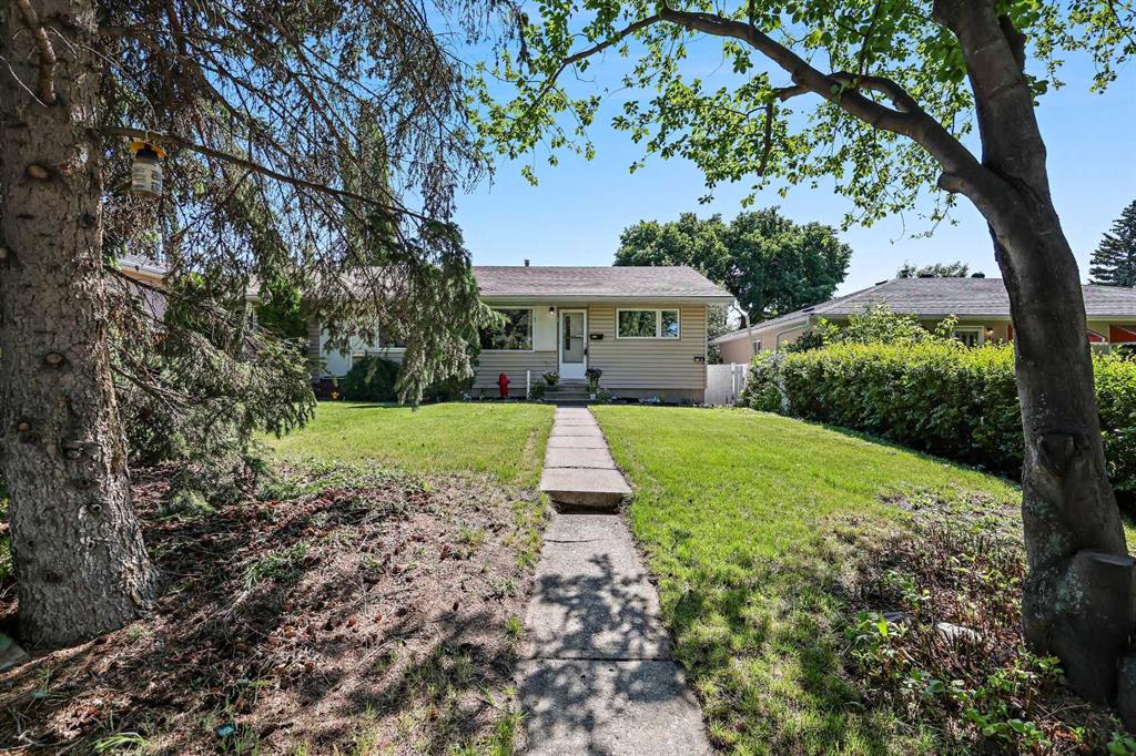 Picture of 3122 42 Street SW, Calgary Real Estate Listing