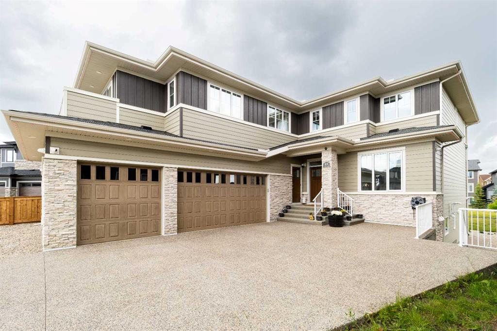 Picture of 22 Legacy Woods Crescent SE, Calgary Real Estate Listing