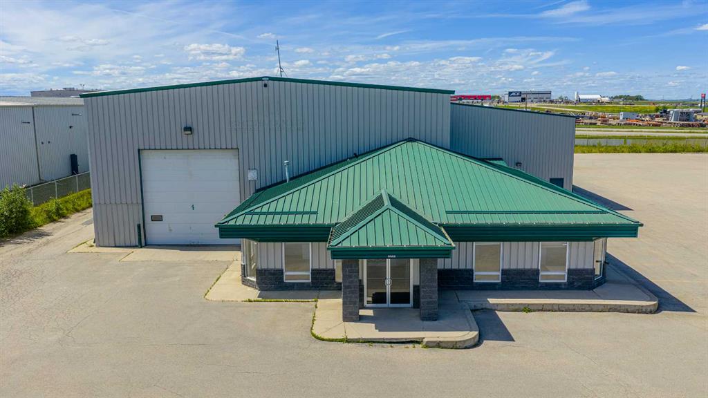 Picture of 9502 99 Street , Clairmont Real Estate Listing