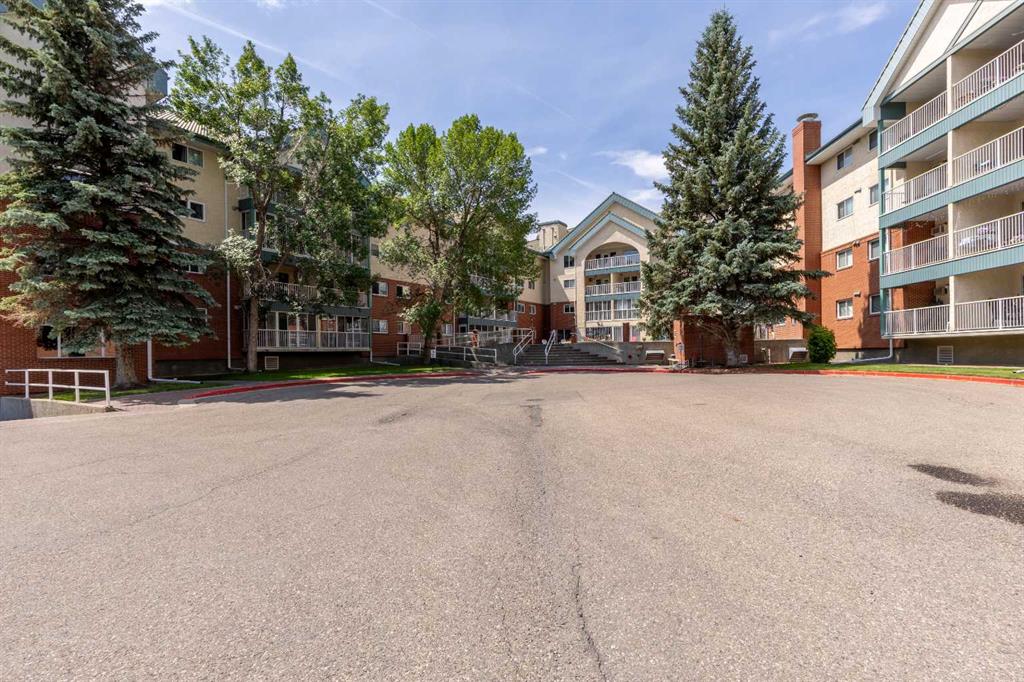 Picture of 109, 20 3 Street S, Lethbridge Real Estate Listing