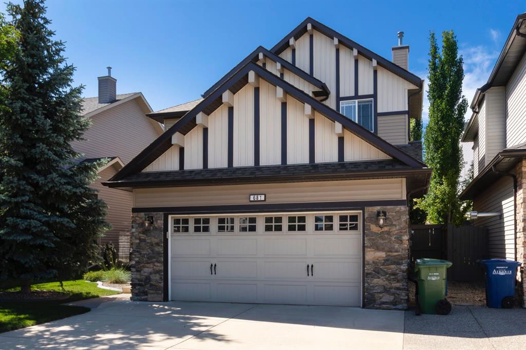 Picture of 681 Coopers Drive SW, Airdrie Real Estate Listing