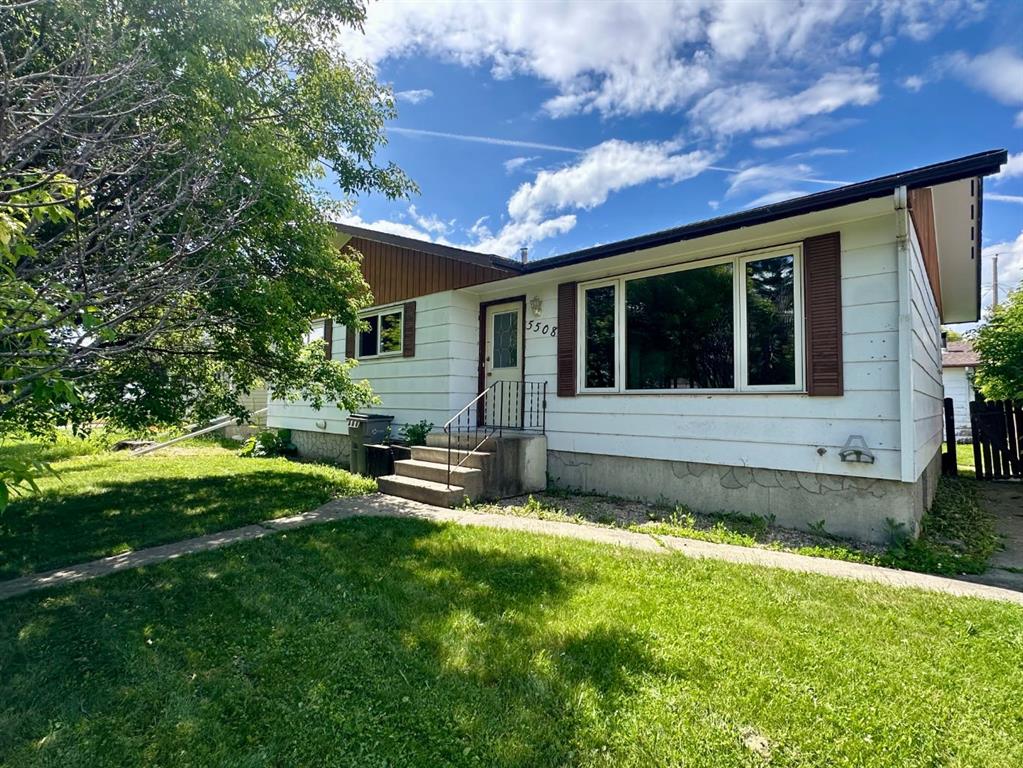 Picture of 5508 47 Street , Whitecourt Real Estate Listing
