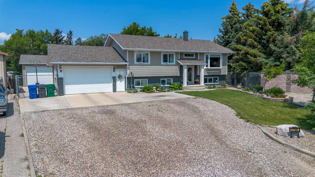 Picture of 2705 32A Avenue S, Lethbridge Real Estate Listing