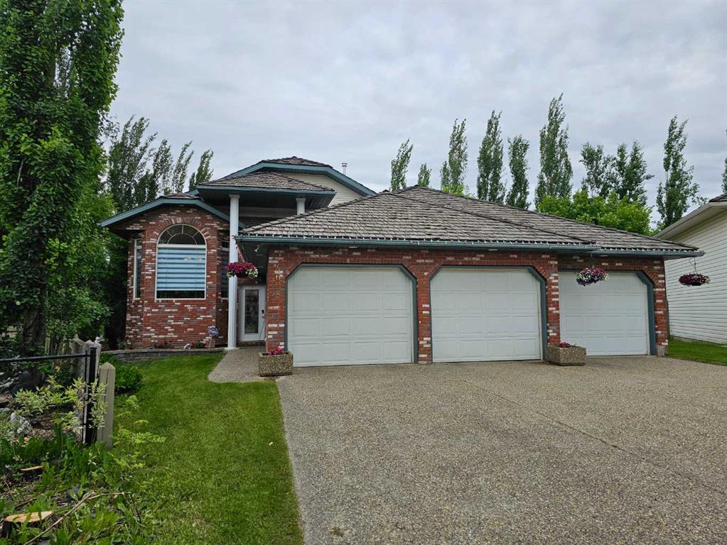 Picture of 4608 93b Street , Wedgewood Real Estate Listing