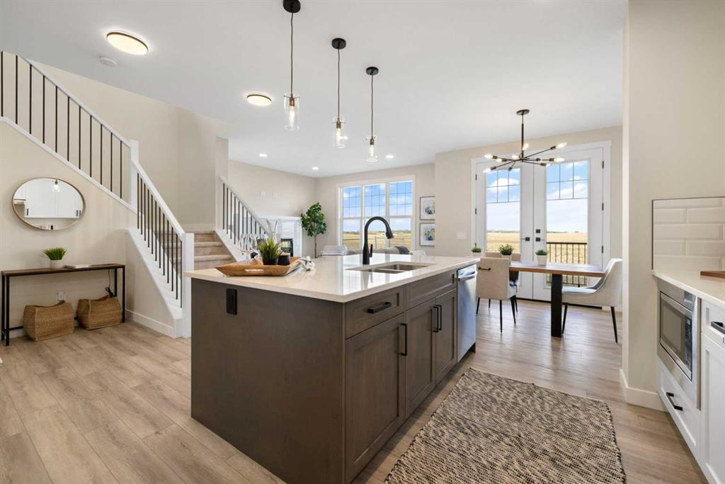 Picture of 315 Kinniburgh Loop , Chestermere Real Estate Listing