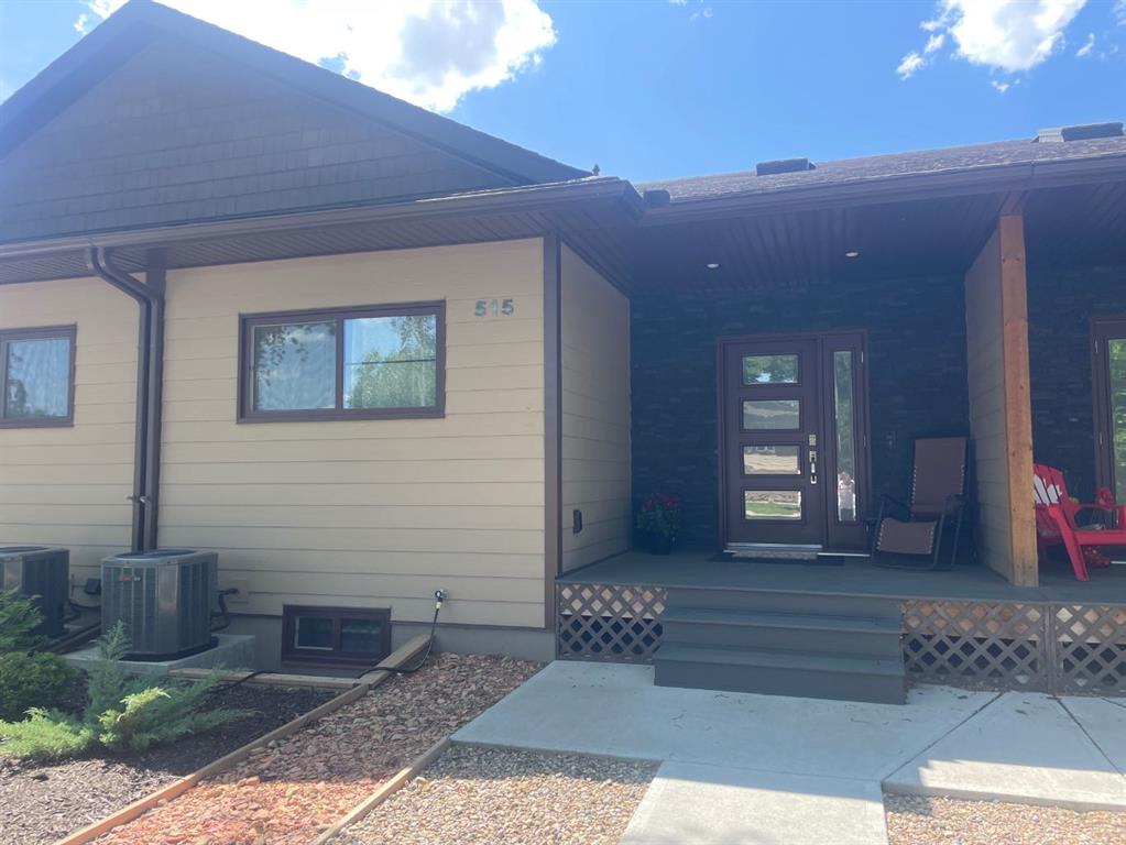 Picture of 515 1 Street W, Brooks Real Estate Listing