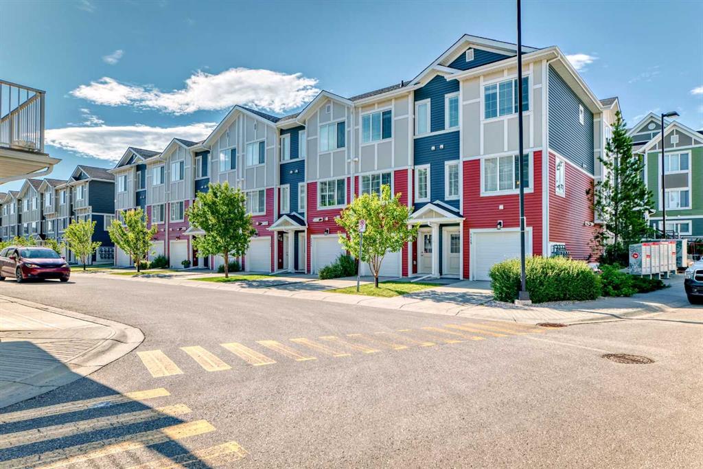 Picture of 1115 Evansridge Common NW, Calgary Real Estate Listing