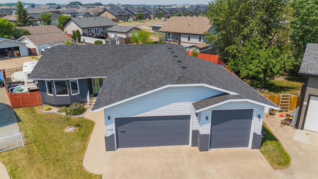 Picture of 4308 72 Street , Camrose Real Estate Listing