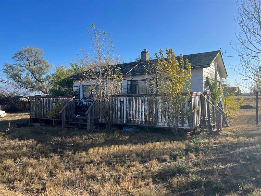 Picture of 220 6 Street , Suffield Real Estate Listing
