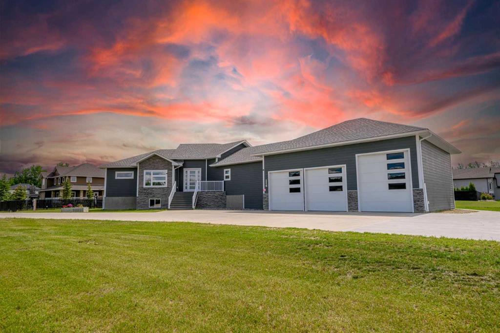 Picture of 7821 67 Avenue , Rural Grande Prairie No. 1, County of Real Estate Listing
