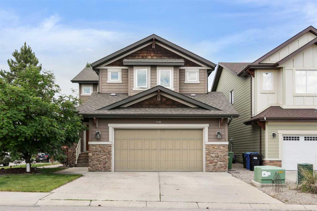 Picture of 4 Auburn Sound Court SE, Calgary Real Estate Listing