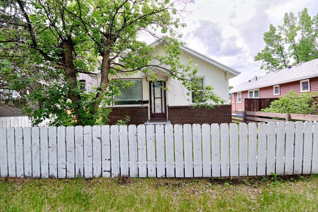 Picture of 618 17 Street N, Lethbridge Real Estate Listing
