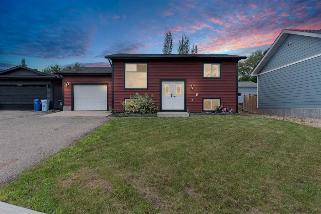 Picture of 125 Clenell Crescent , Fort McMurray Real Estate Listing
