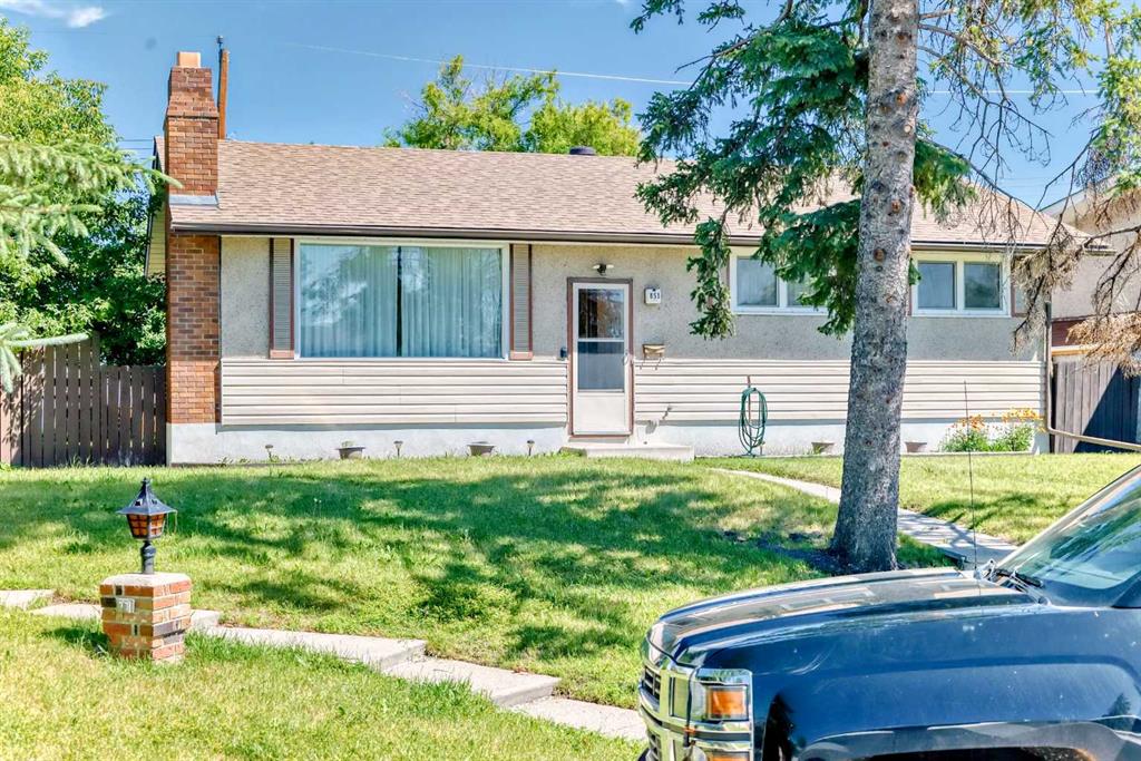 Picture of 851 Fortalice Crescent SE, Calgary Real Estate Listing
