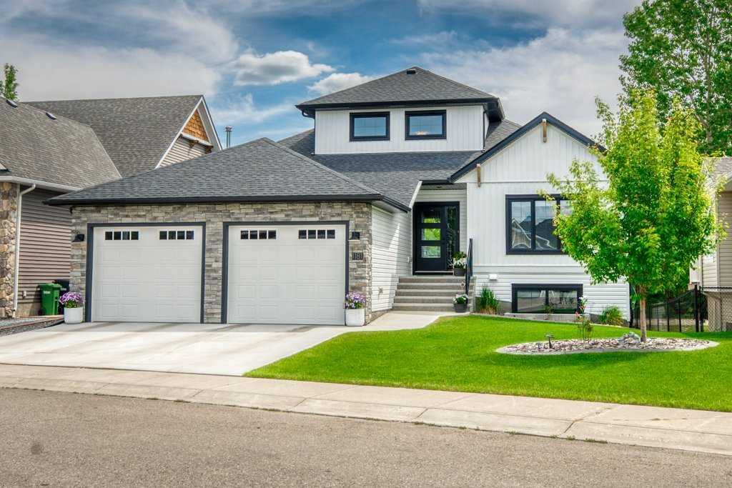 Picture of 1181 Hillcrest Manor Estates , Strathmore Real Estate Listing
