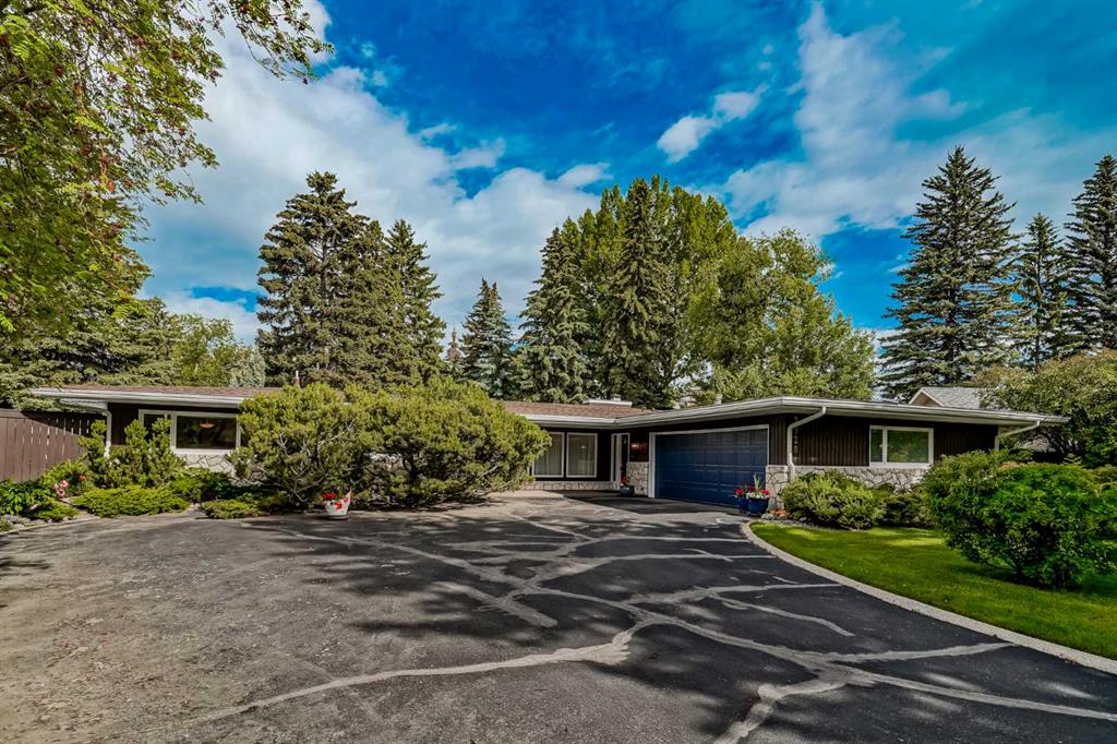 Picture of 2928 University Place NW, Calgary Real Estate Listing