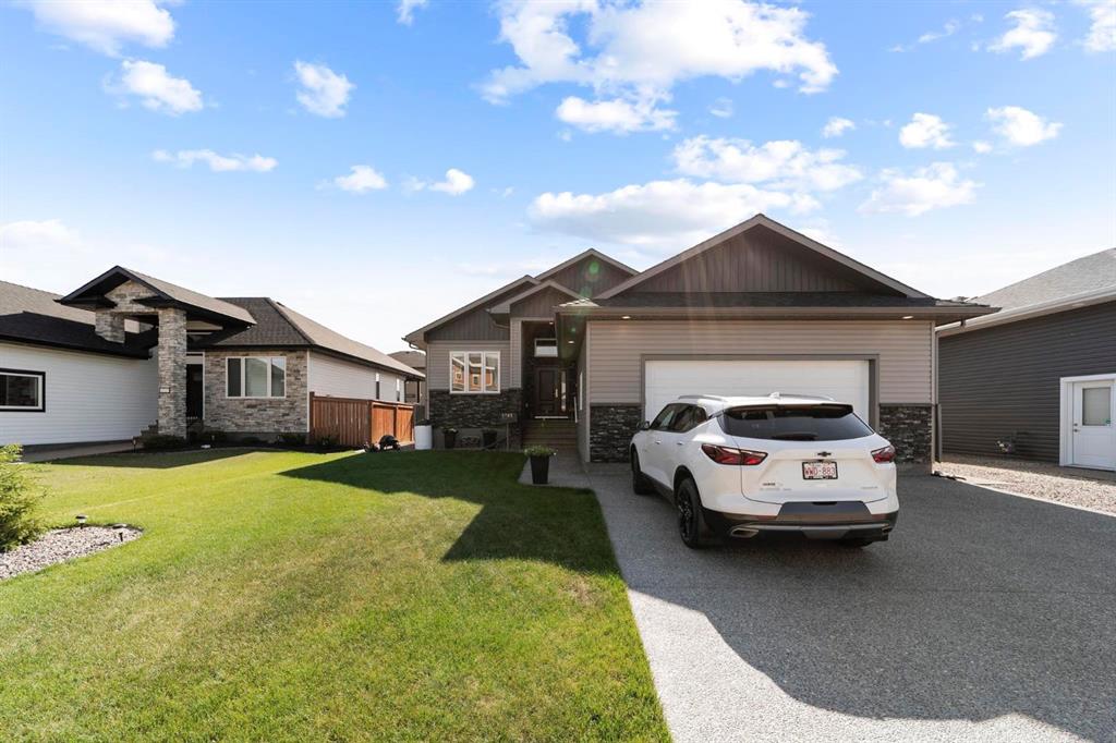 Picture of 2705 63 Street , Camrose Real Estate Listing