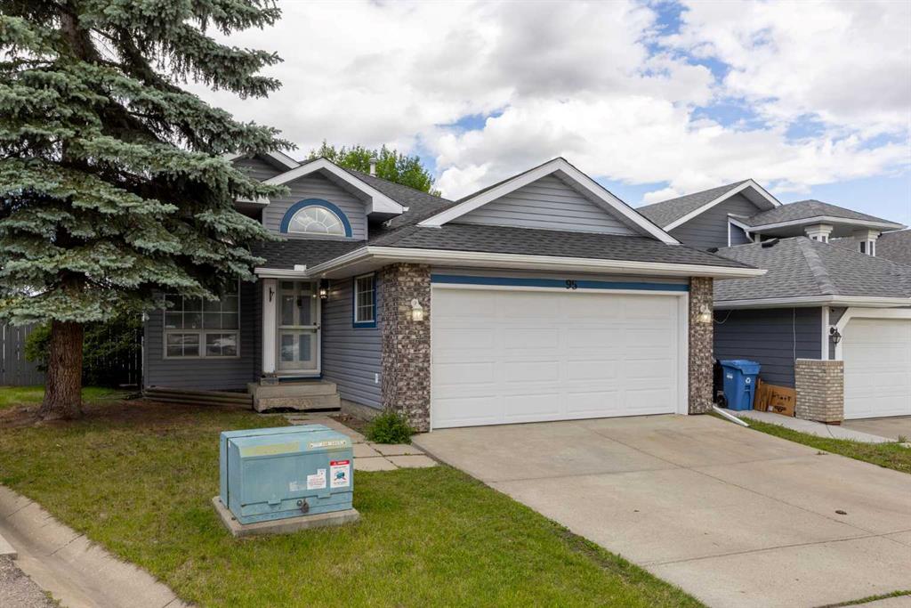 Picture of 95 Riverstone Close SE, Calgary Real Estate Listing