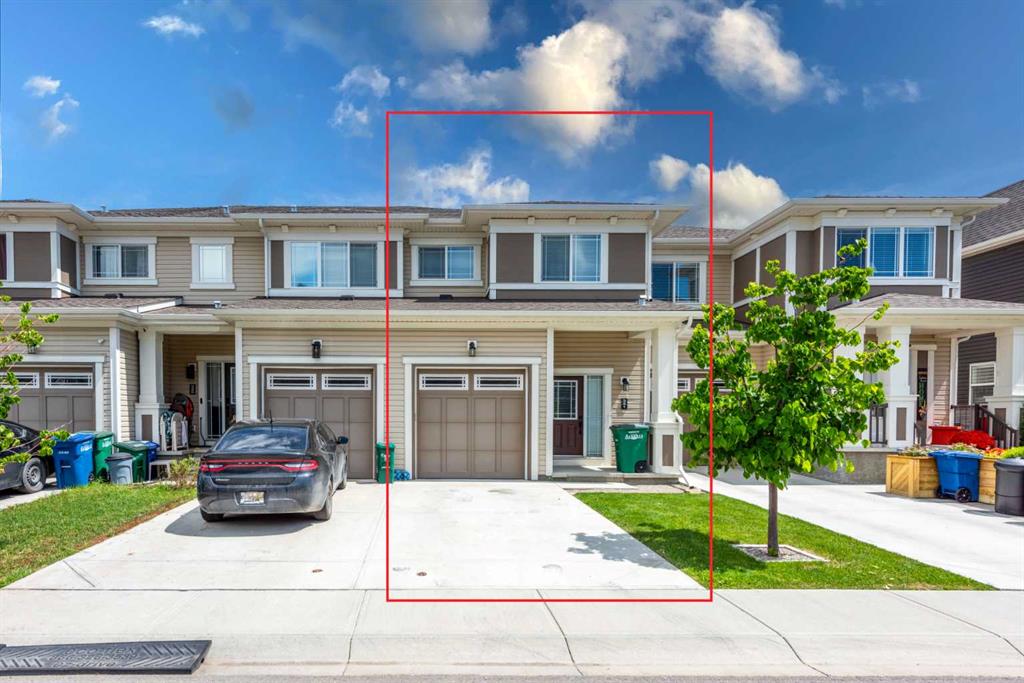 Picture of 341 Hillcrest Square SW, Airdrie Real Estate Listing